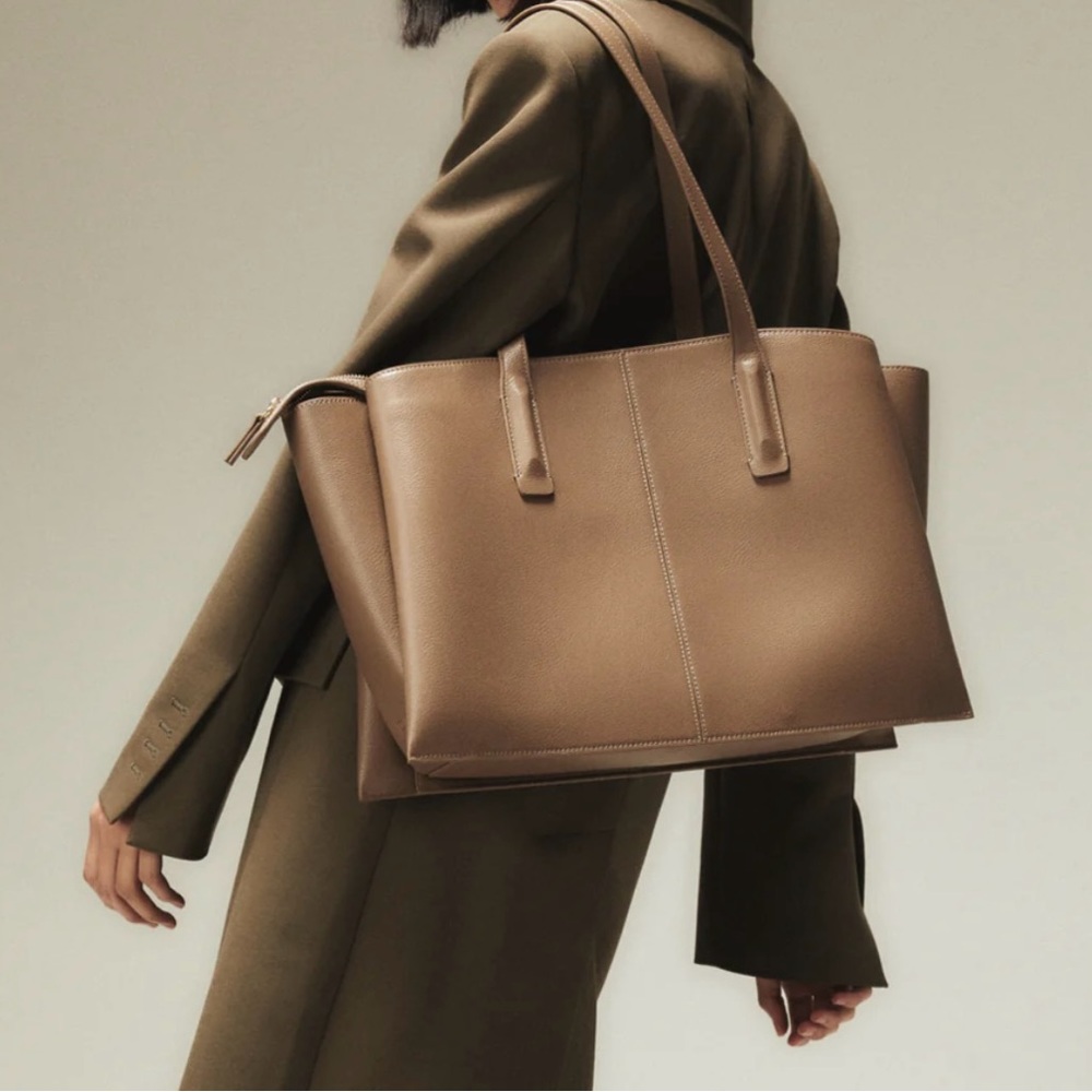 Freja New York Paloma tote in Taupe - NWT, packaging, and dust cloth!